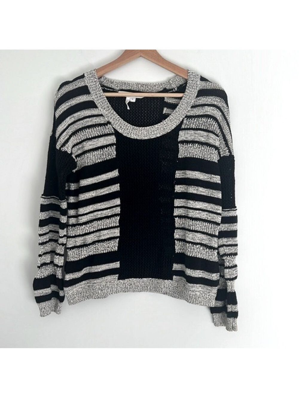 BCBGeneration Knit Sweater Long Sleeves Striped Black Grey  Size Small